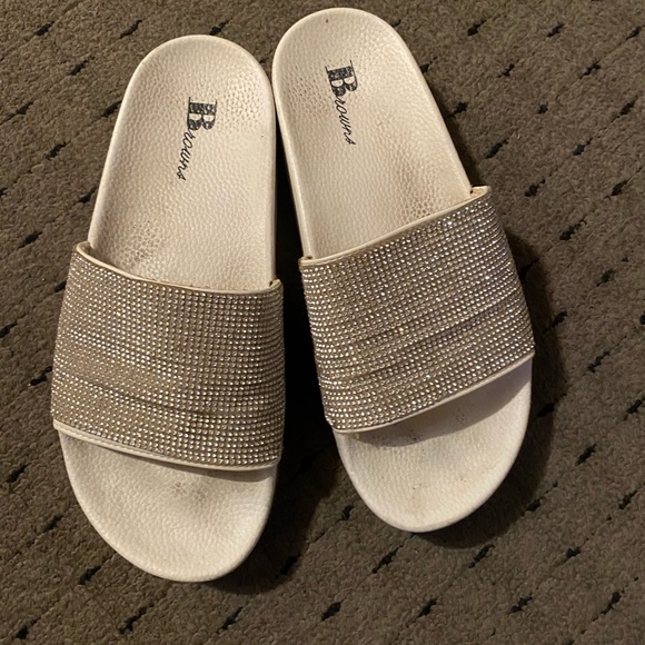 Browns slides - Picture 1 of 1